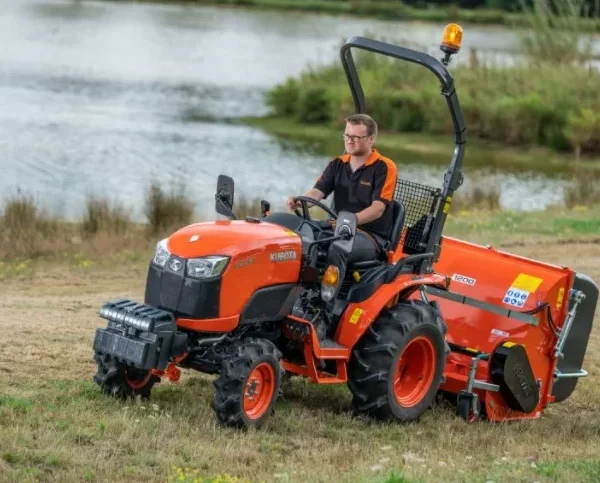 Microtracteur Kubota B2231HDW 18.5 cv diesel – transmission hydrostatique