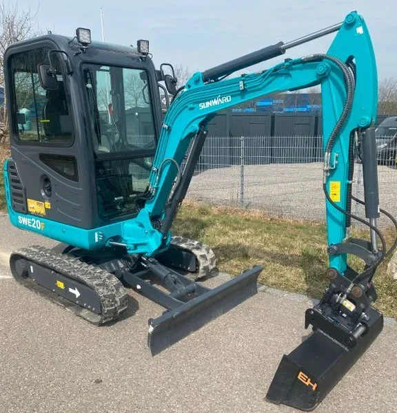 Mini pelle Sunward SWE20F diesel 1,9T – TP