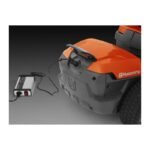 tondeuse autoportée Husqvarna Rider R 112iC Rider – Coupe 85 cm – Image 4