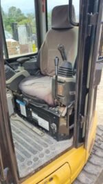 Mini pelle Caterpillar 305E2 diesel 5T – 3 godets – Travaux agricoles – Image 4