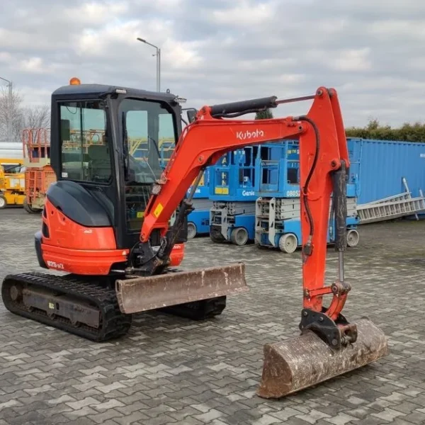 Mini pelle Kubota U25-3 diesel 2,54T – TP et travaux agricoles