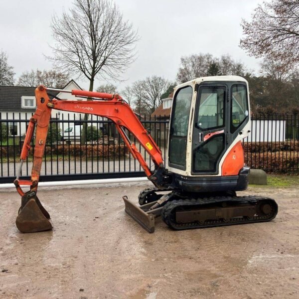 Mini pelle Kubota U25-3 diesel 2,5T – TP