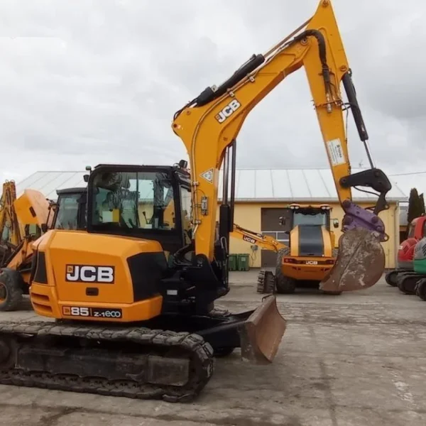 Mini pelle JCB 85Z-1 ECO diesel 8.58T – 3 godets – cabine climatisée