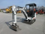 Mini-pelle Bobcat 320 diesel 1,5 t pour travaux compacts – Image 5