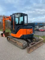 Mini pelle Hitachi ZX50 diesel 4.5T – 3 godets – cabine fermée – Image 9