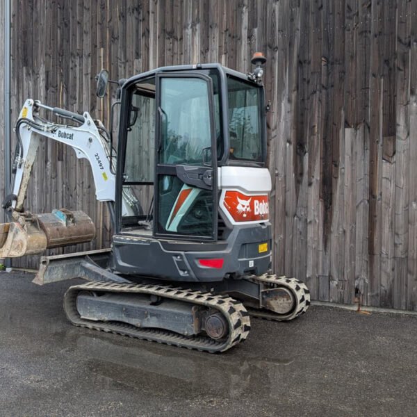 Mini pelle Bobcat E26 diesel 2,6T – Travaux agricoles et TP