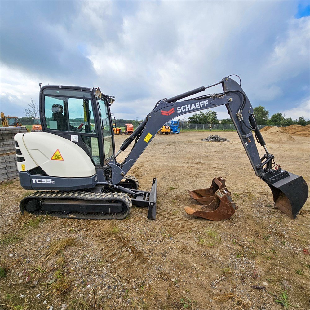 tc2 Mini pelle Schaeff Terex TC35-2 diesel 3,57T – TP – Image 1