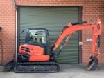 Mini pelle Kubota KX057-4 diesel 5,5T – TP et travaux agricoles