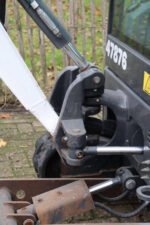 Mini-pelle Bobcat E17 diesel 1,7 t - travaux TP et agricoles – Image 16