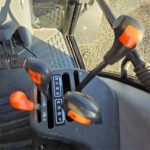 Tracteur agricole New Holland TS 100 4x4 Diesel – Cabine – Image 37